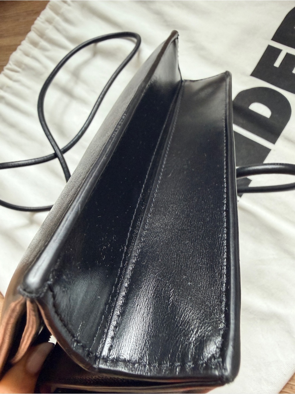 Jil Sander Giro leather crossbody - Picture 5 of 8